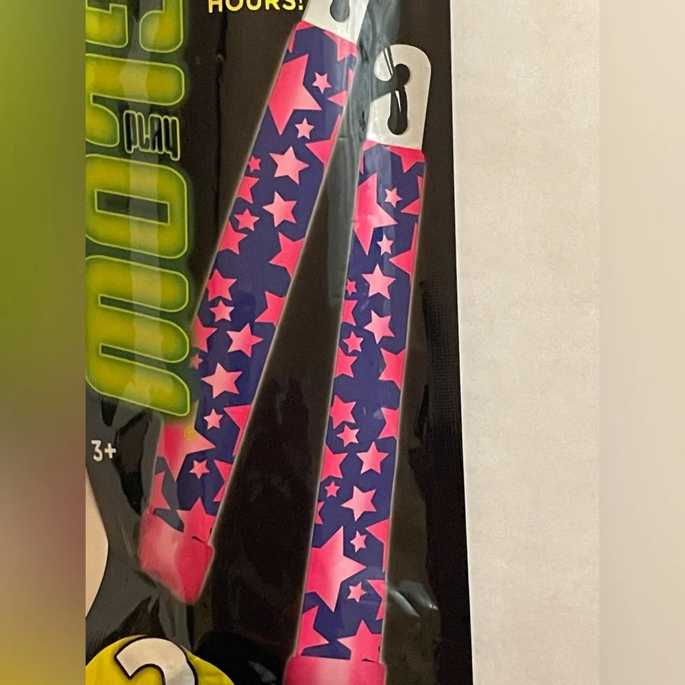 Unopened glow sticks